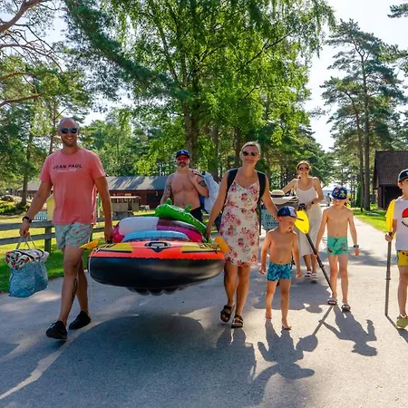 Topcamp Sjosanden - *