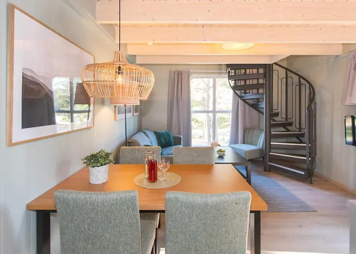 Topcamp Sjøsanden - *