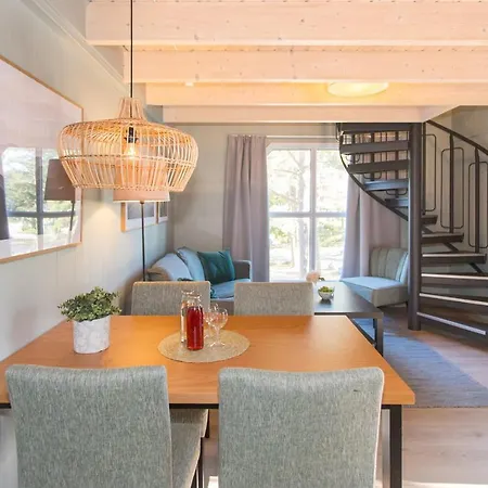 Topcamp Sjøsanden - *